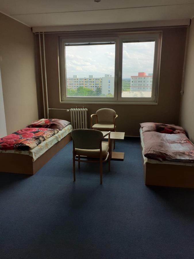 Km House Cerny Most Hostel Prague Exterior photo