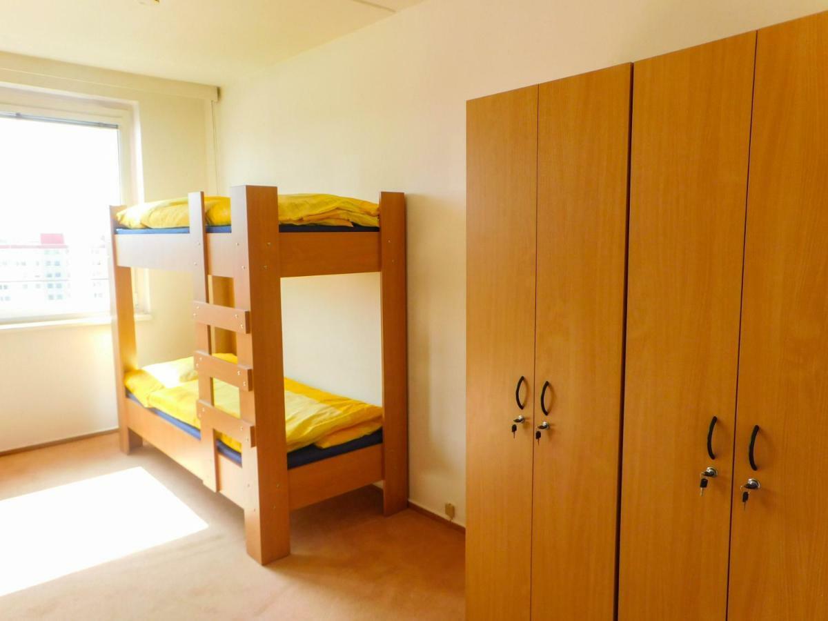 Km House Cerny Most Hostel Prague Exterior photo