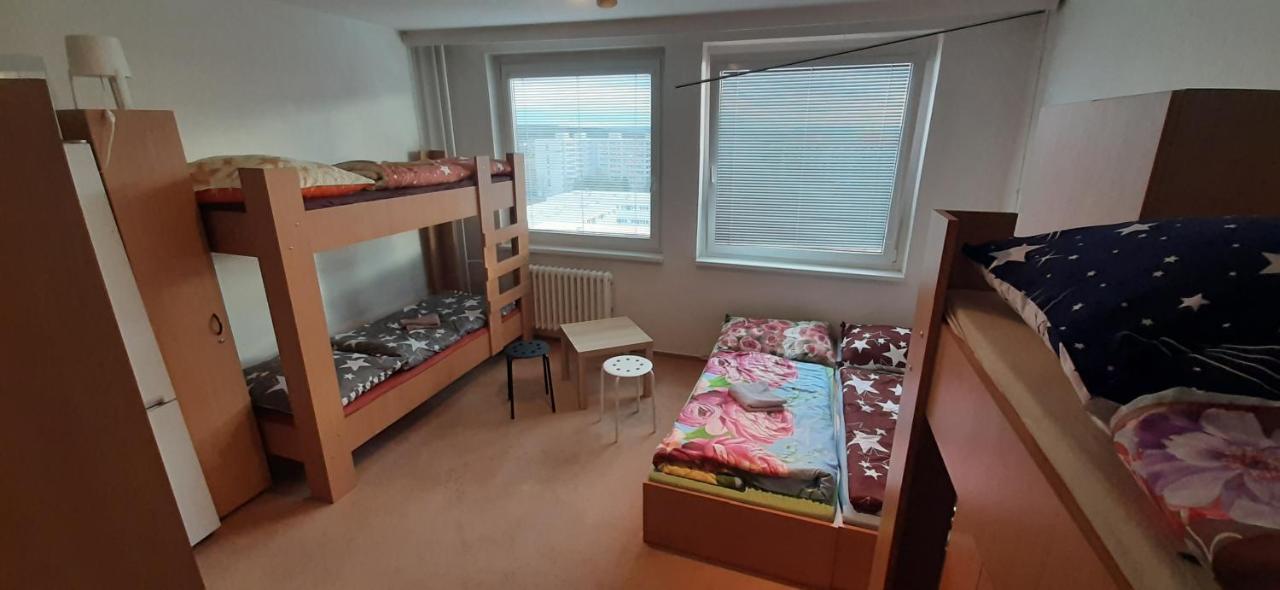 Km House Cerny Most Hostel Prague Exterior photo